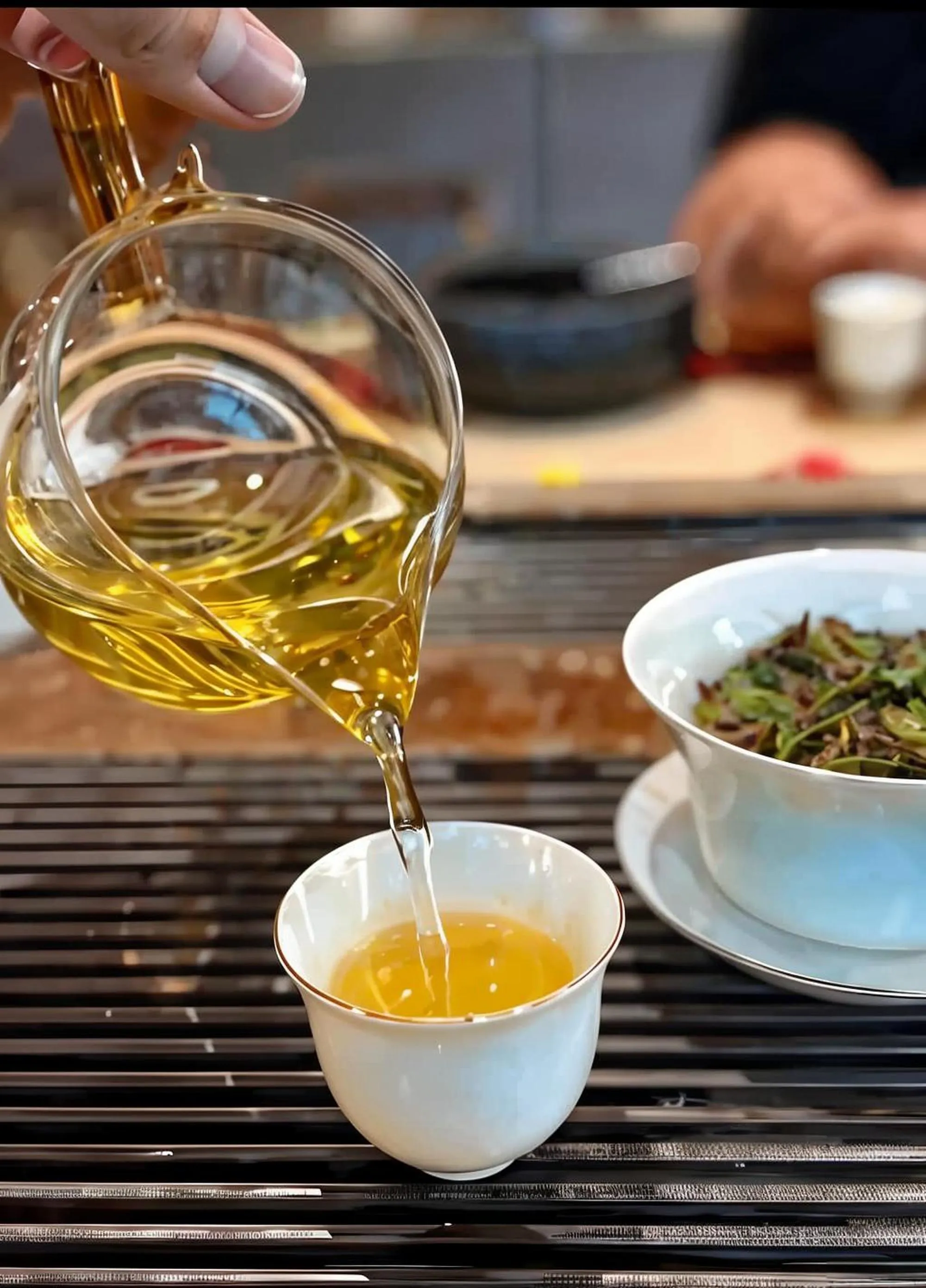 How do brewing time and temperature affect the taste of tea.webp
